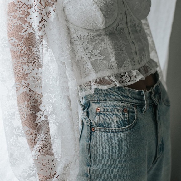 SOLD FOR LOVE & LEMONS Cheyenne Lace Bustier Top - Picture 3 of 16